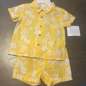 NWT Starting Out Baby Girls Cotton
Linen BUTTON-DOWN T-SHIRT & SHORTS SET